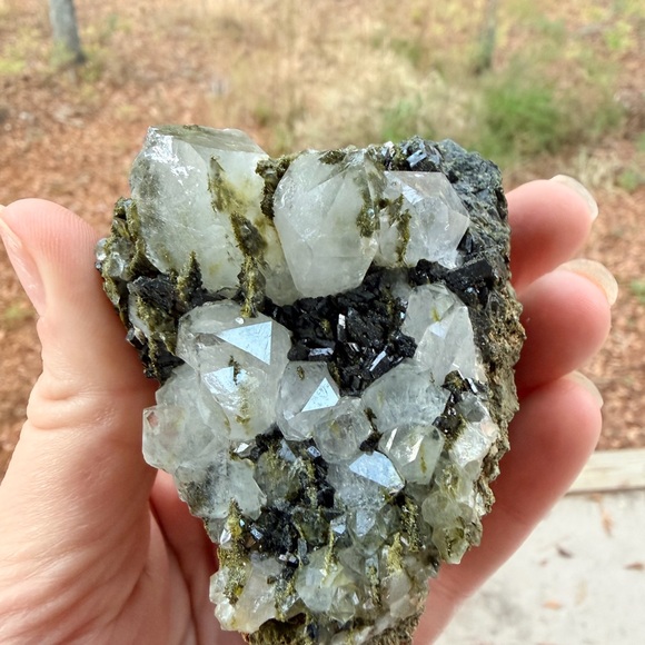 High-Quality Epidote on Quartz – Turkey | Rare Crystal Cluster | Collector - Picture 9 of 13